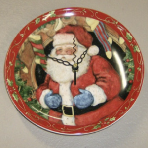 santa-w-stockings-salad-plate