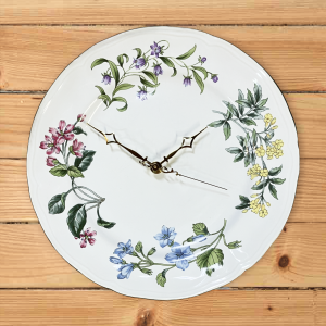 botanica-dinner-clock